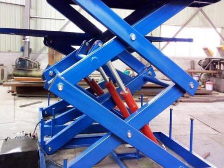 升降(jiang)旋轉舞台(tai)