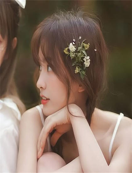 欧美色-美女黄18以下禁止观看免费视频